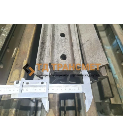 uzkokolejnye-relsy-r11